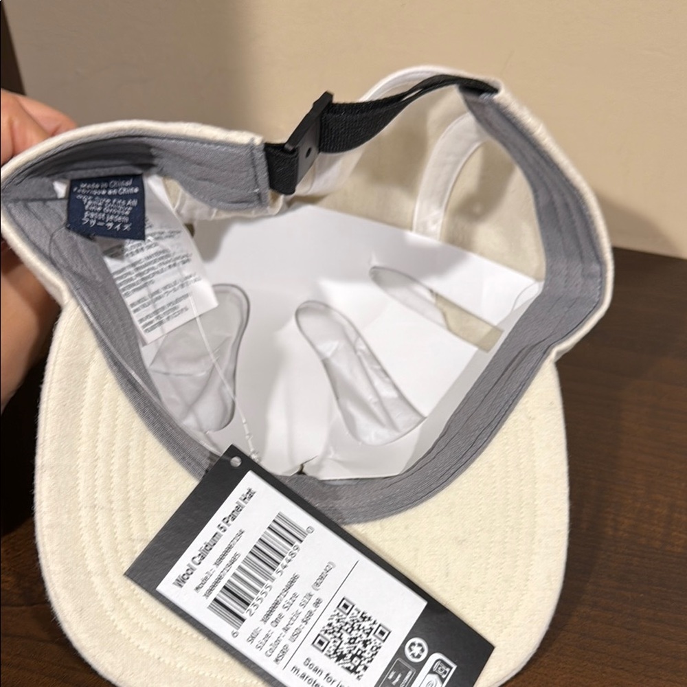 Arc’teryx Wool Calidum 5 Panel Hat - Picture 5 of 5